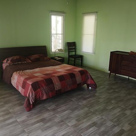 Appartamento Farm Madame Fleur Petchaburi Esterno foto